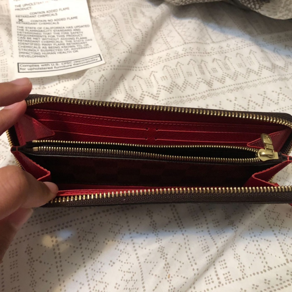 Damier Ebene Clemence Wallet Louis Vuitton-cherry - Picture 4 of 5